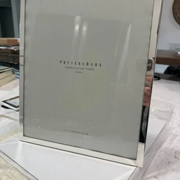 Pottery Barn Classic Frame - Picture 6 of 7